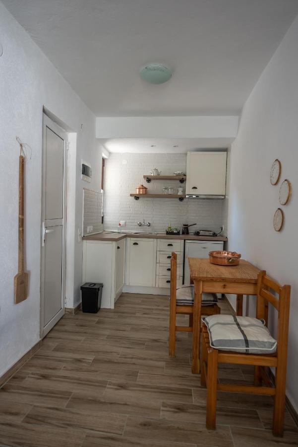 Mala - Μάλα Apartment Afytos Exterior photo